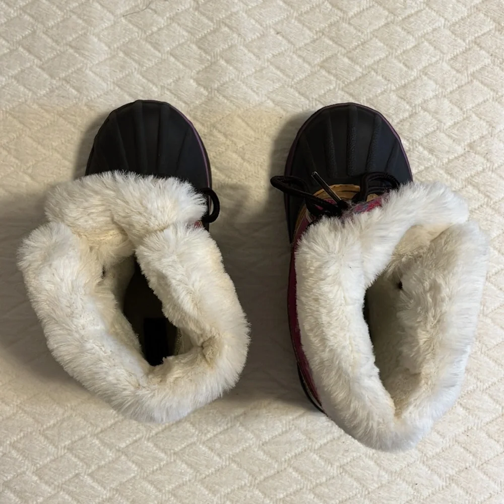 London Fog winter boots, sweater knit uppers, faux fur, pink/brown kids 10